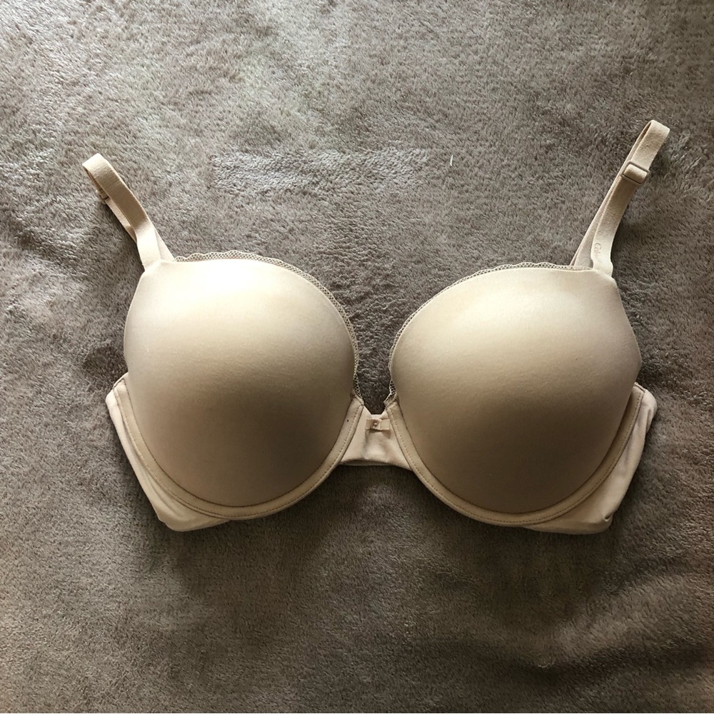 Calvin Klein 34DD Nude Push-up Bra